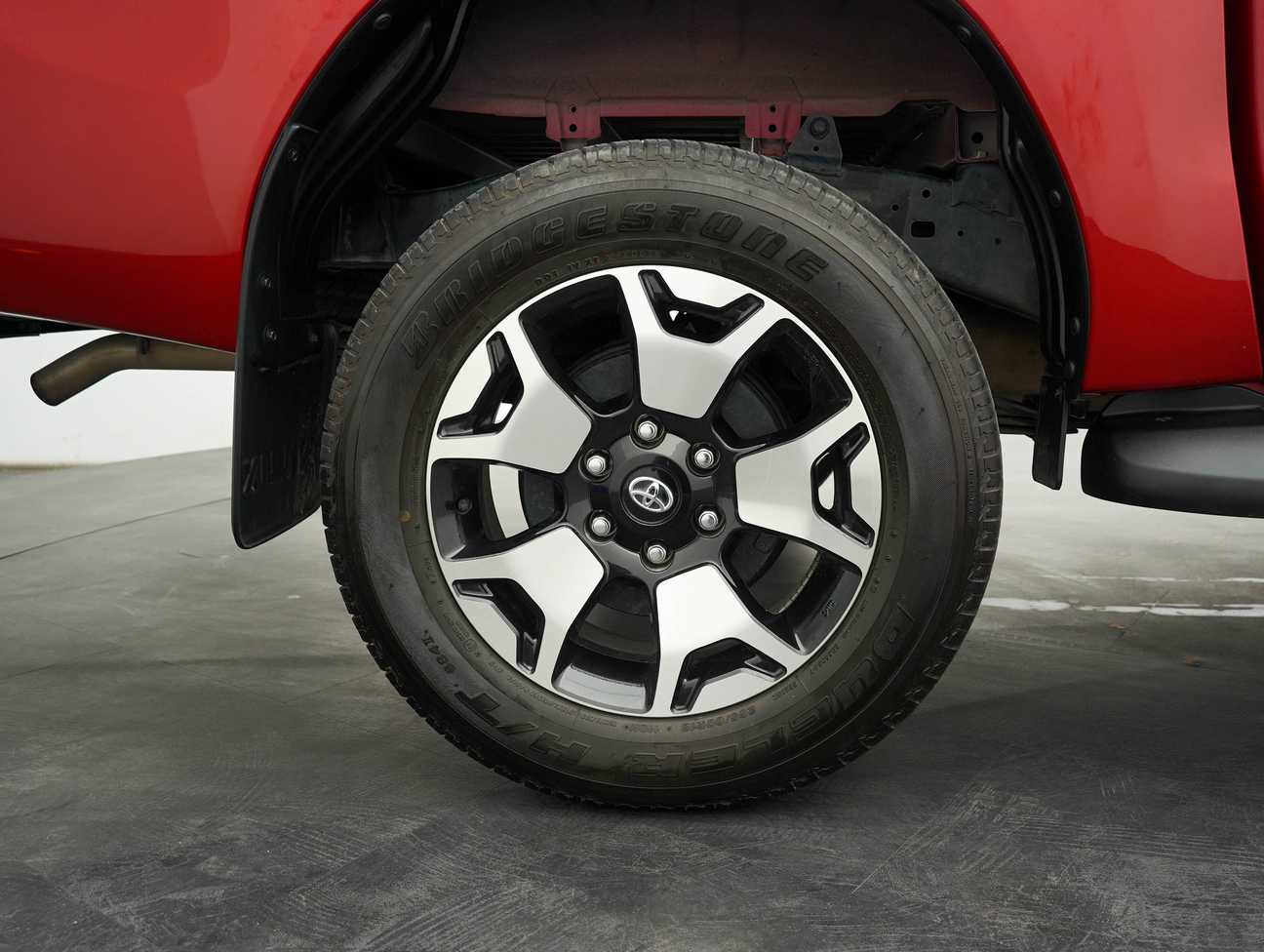 used 2019 Toyota HILUX DOUBLE CAB LE 4X4 2.4