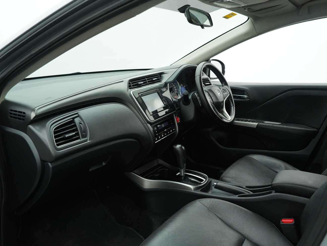 used 2017 Honda City V i-VTEC 1.5