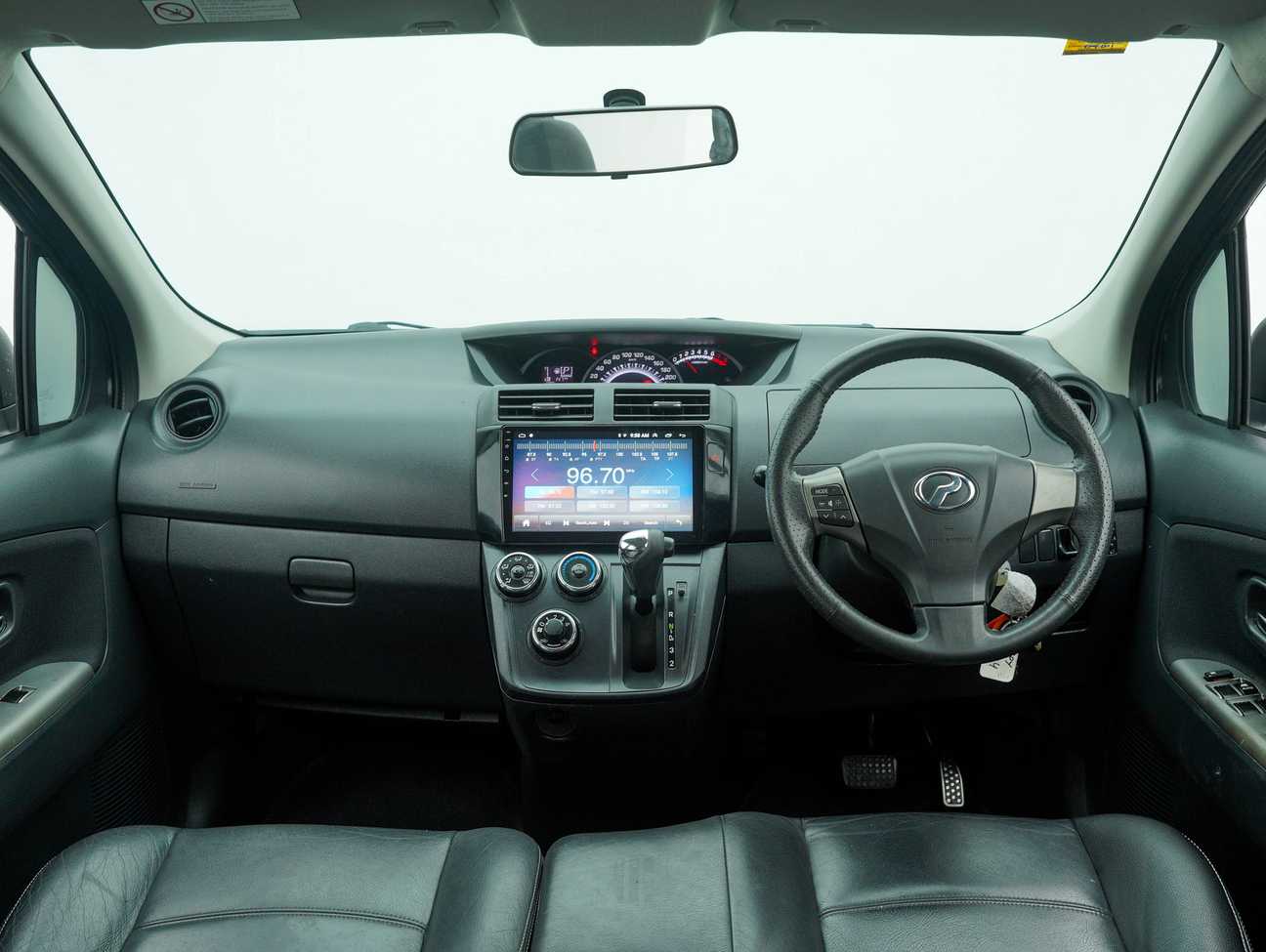 terpakai 2014 Perodua Alza Advance 1.5