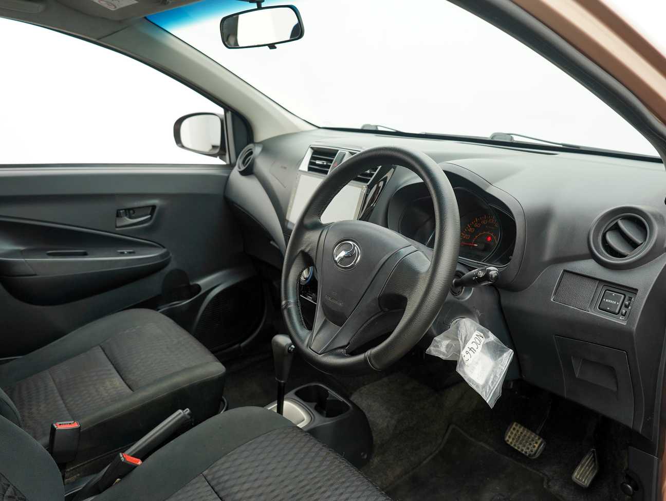 terpakai 2015 Perodua AXIA G 1.0