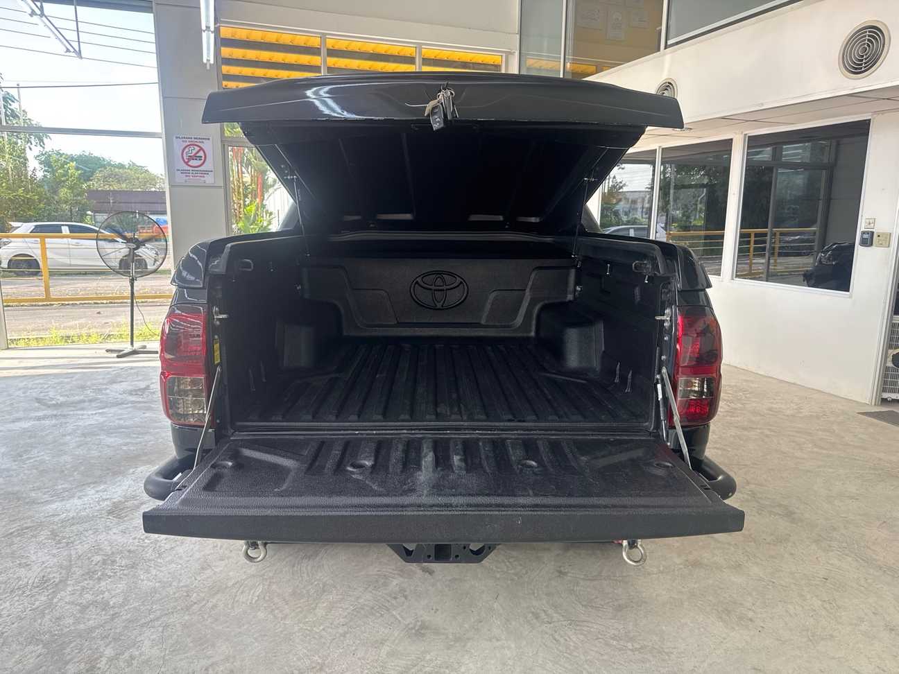 used 2019 Toyota Hilux L-Edition Dual Cab 2.8