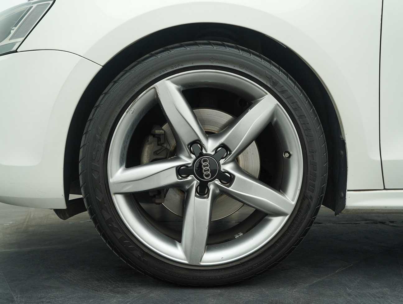 terpakai 2011 Volkswagen Jetta TSI 1.4