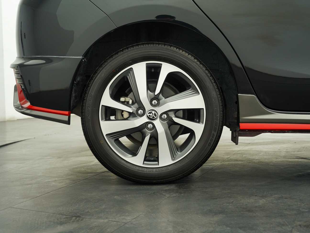 terpakai 2020 Toyota Yaris G 1.5