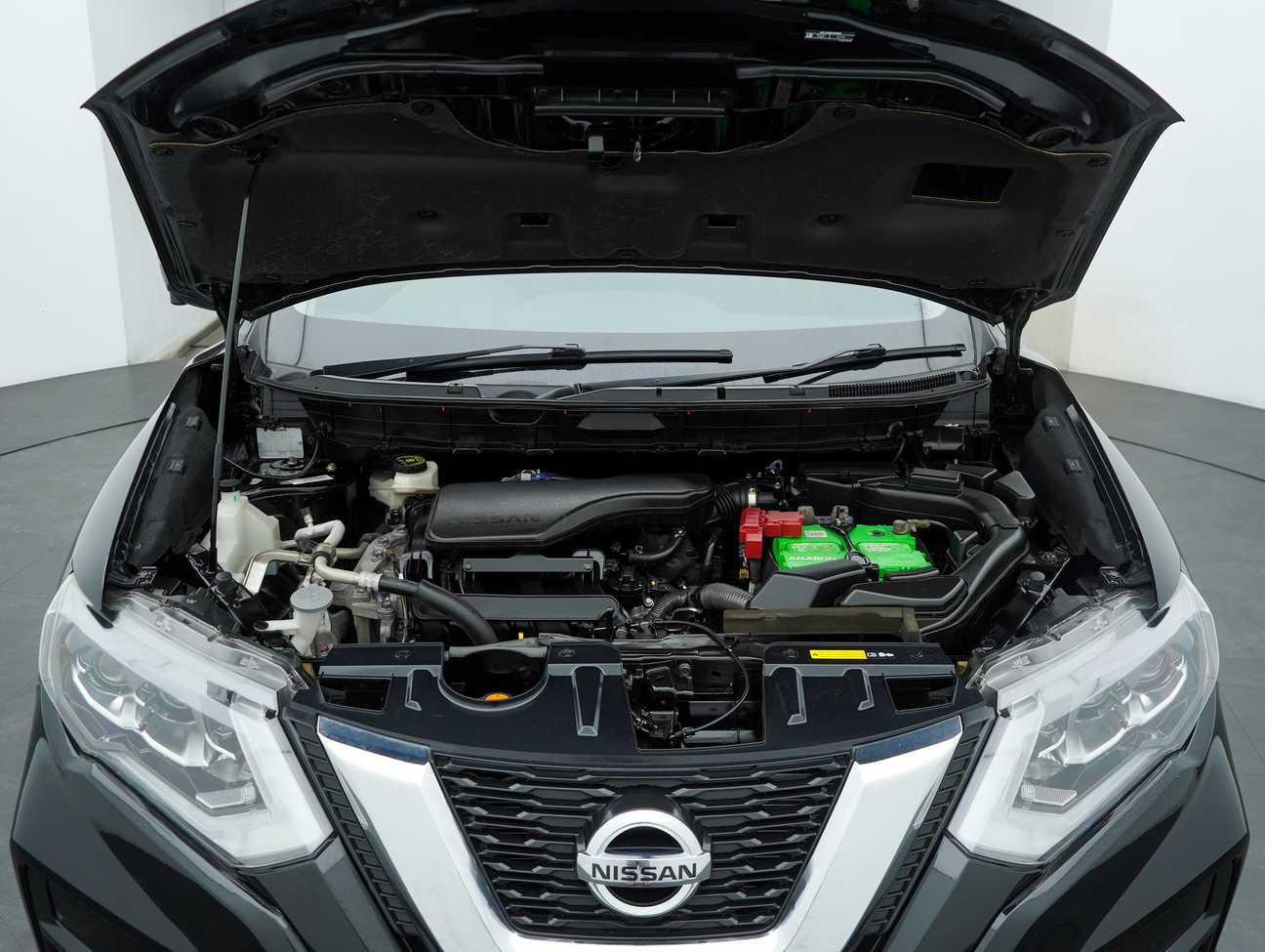 used 2021 Nissan X-Trail Mid 2.0
