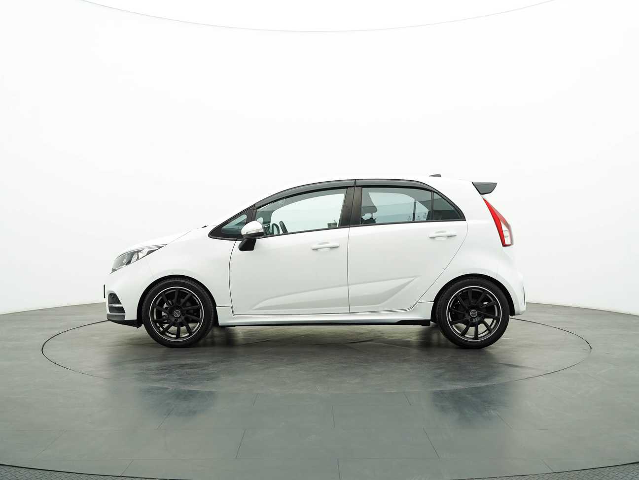 used 2020 Proton Iriz Premium 1.6