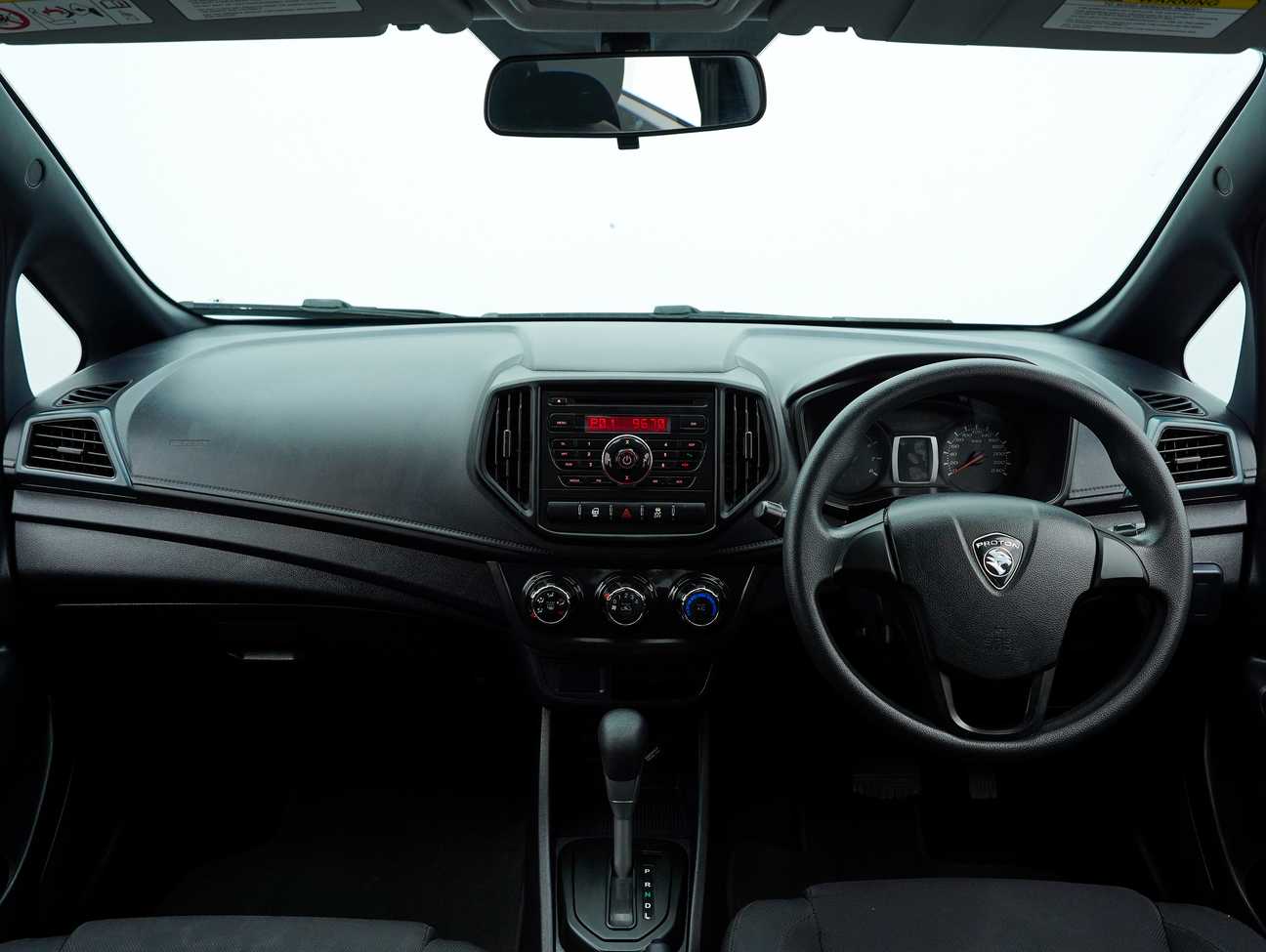 terpakai 2015 Proton Iriz Standard 1.3