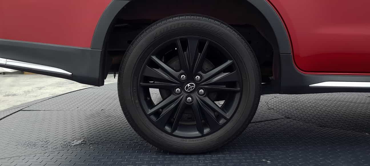 used 2017 Toyota INNOVA X 2.0