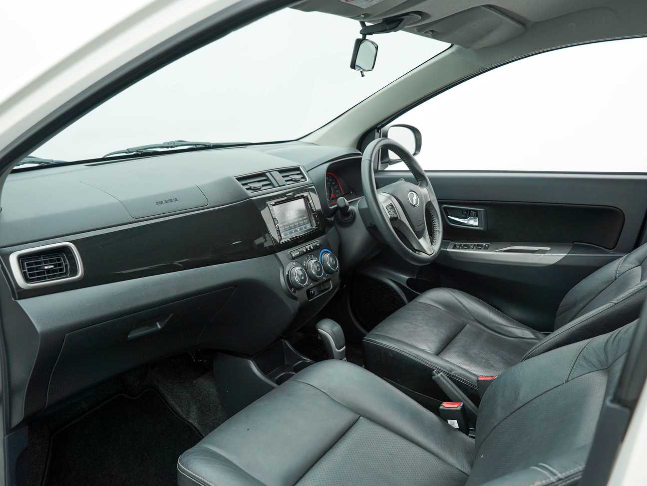 terpakai 2018 Perodua Bezza Advance 1.3