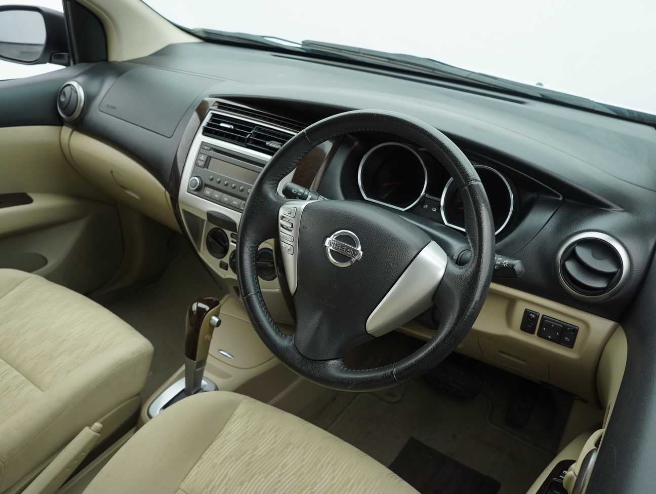 used 2015 Nissan Grand Livina Comfort 1.8