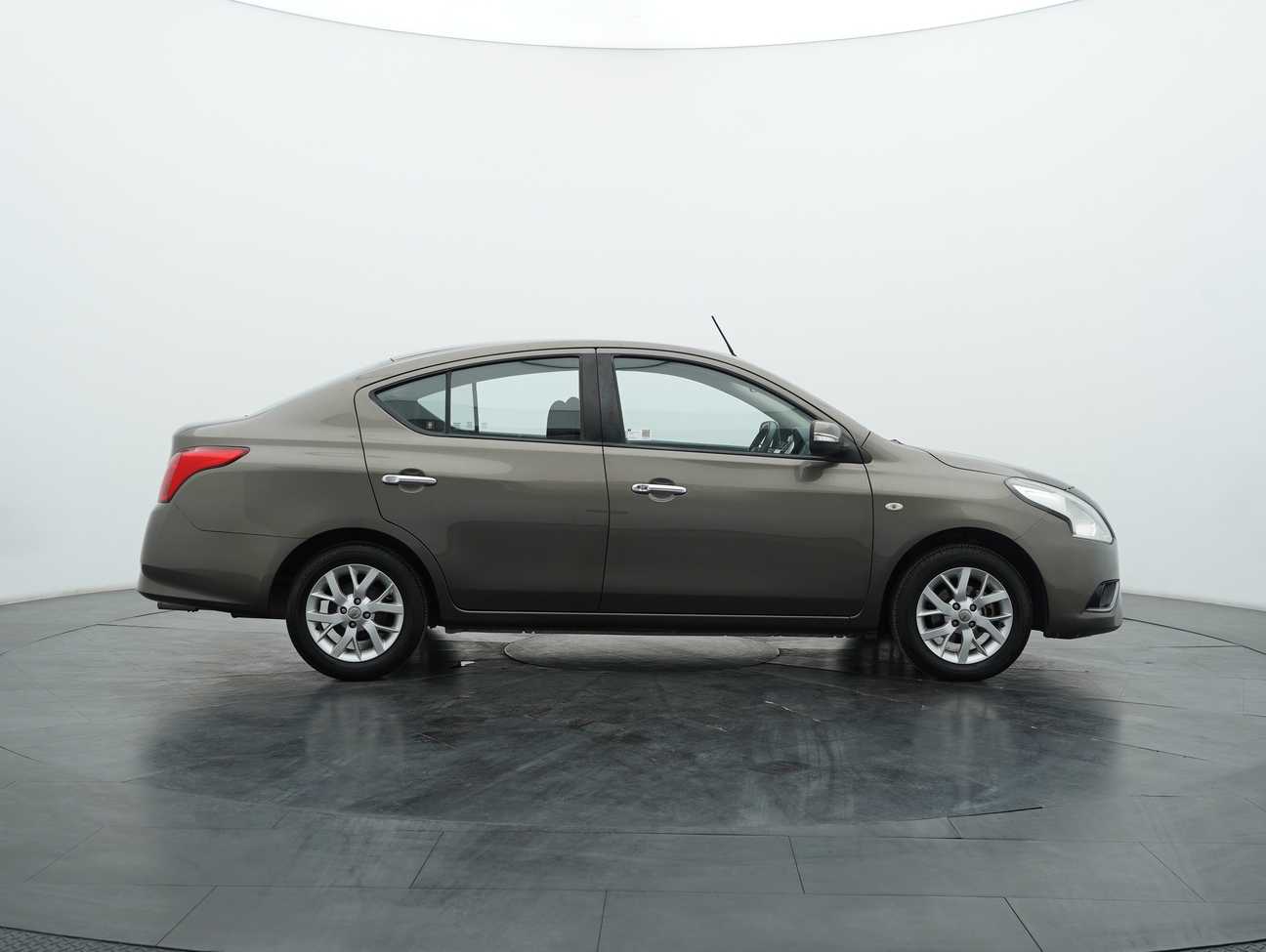 used 2016 Nissan Almera VL 1.5