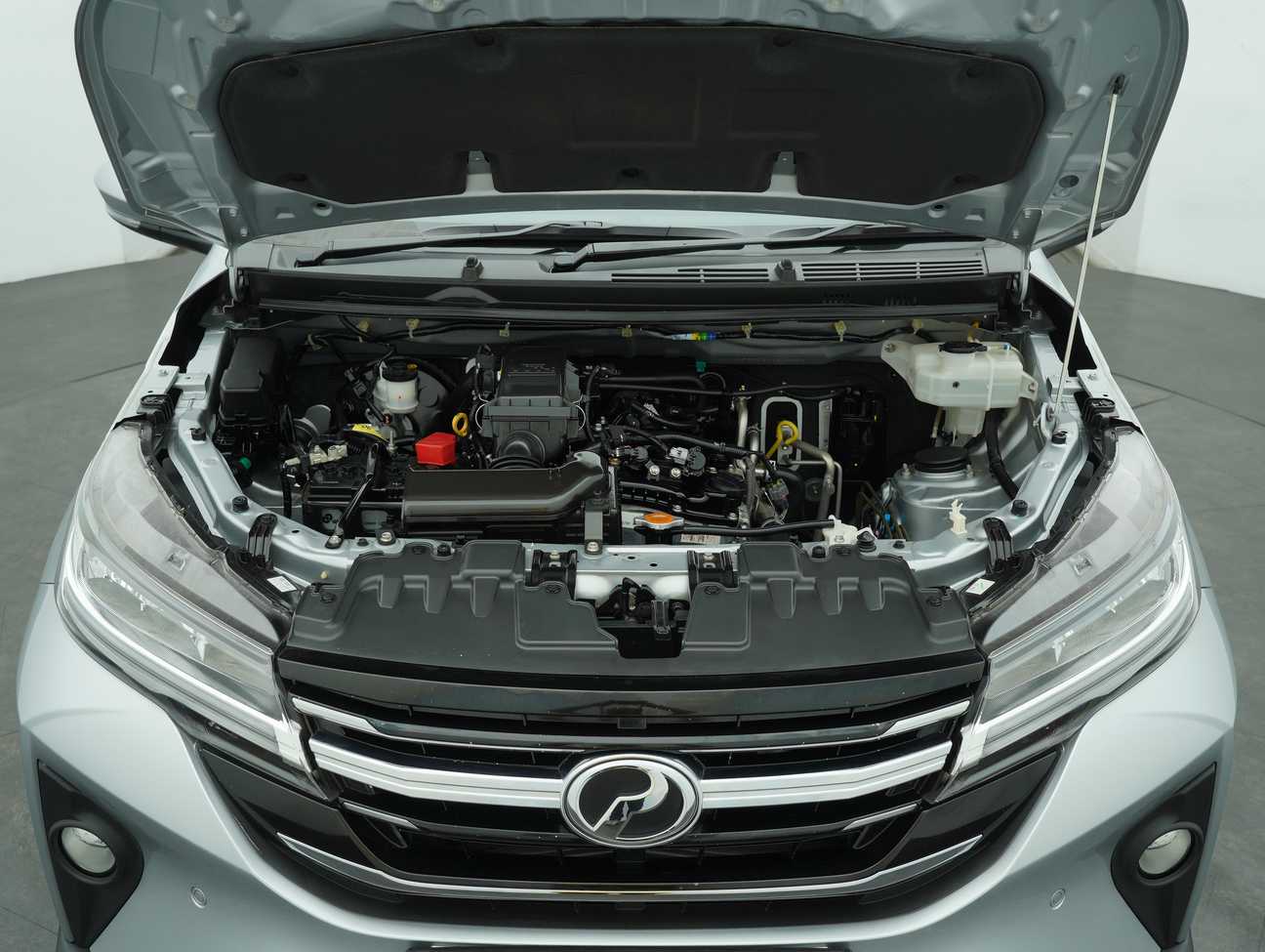 terpakai 2022 Perodua Aruz AV 1.5