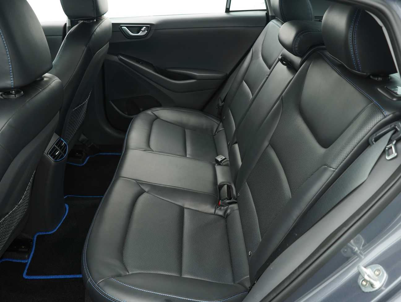 used 2017 Hyundai IONIQ HYBRID 1.6