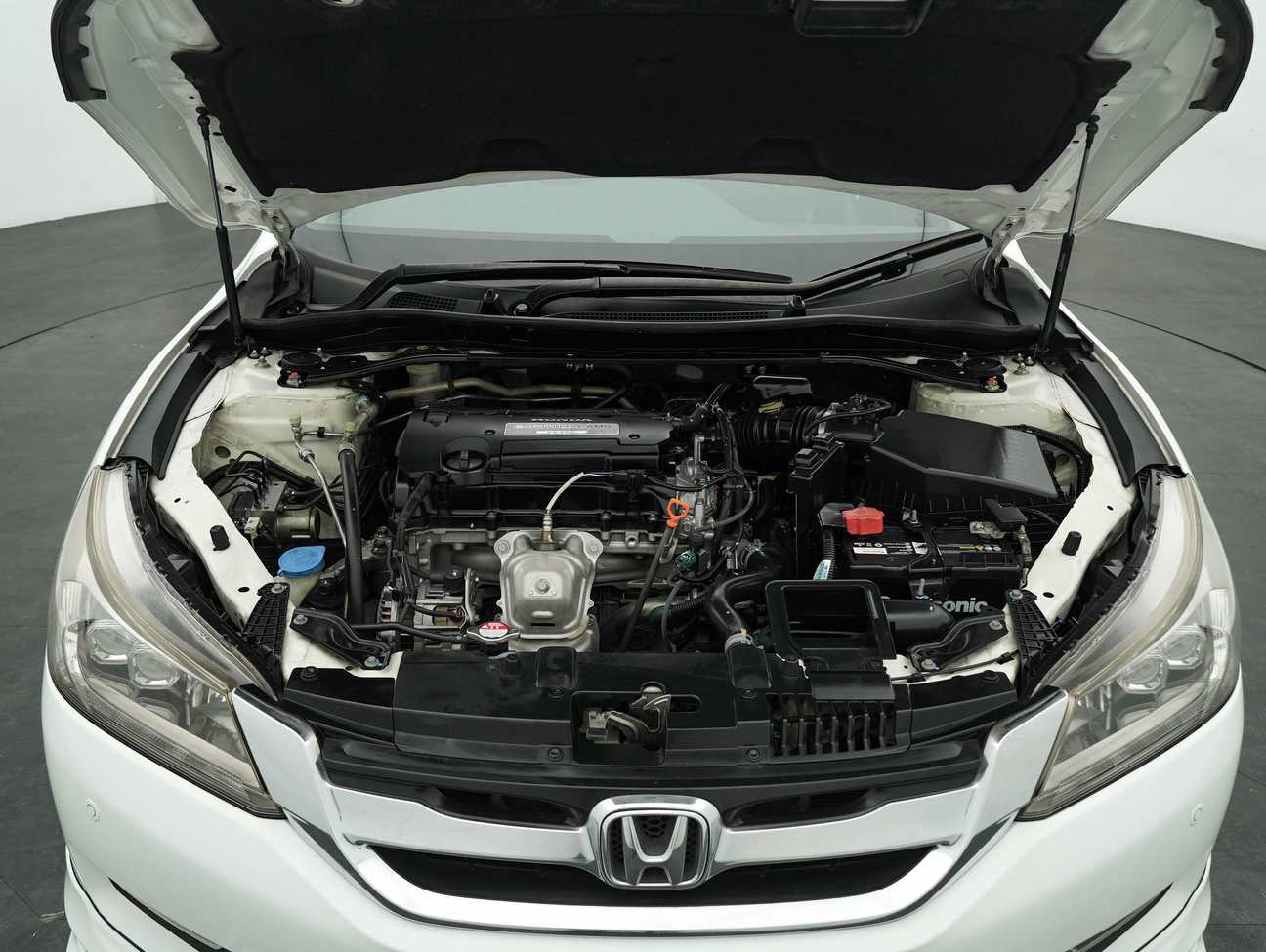 used 2014 Honda Accord VTi-L 2.4