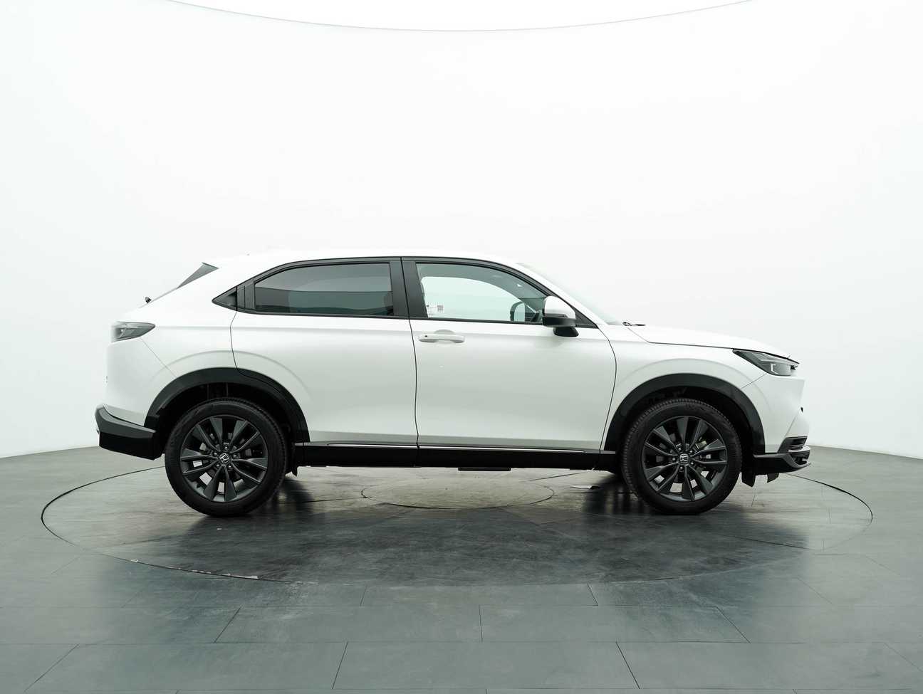 terpakai 2024 Honda HR-V e:HEV RS 1.5