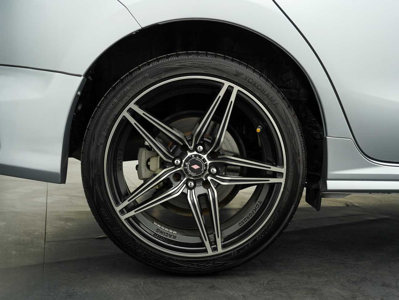 terpakai 2021 Toyota Yaris G 1.5