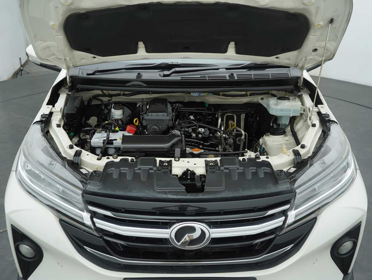 terpakai 2021 Perodua Aruz AV 1.5