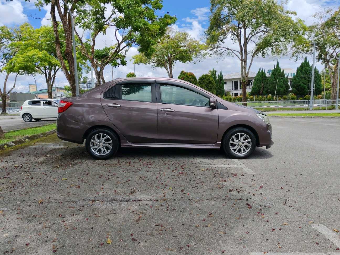 used 2016 Perodua Bezza Advance 1.3