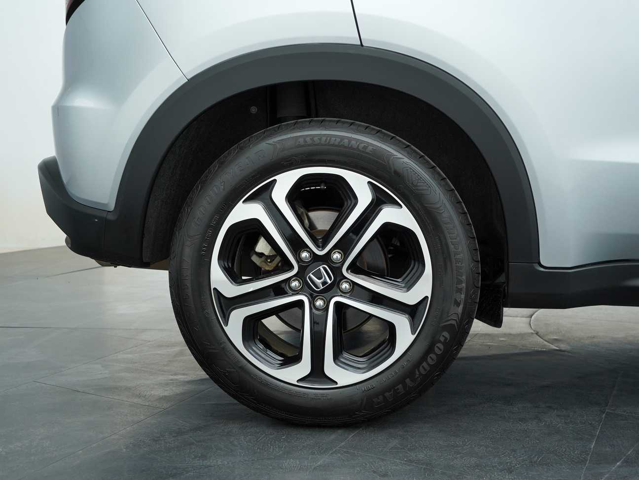 terpakai 2020 Honda HR-V V 1.8