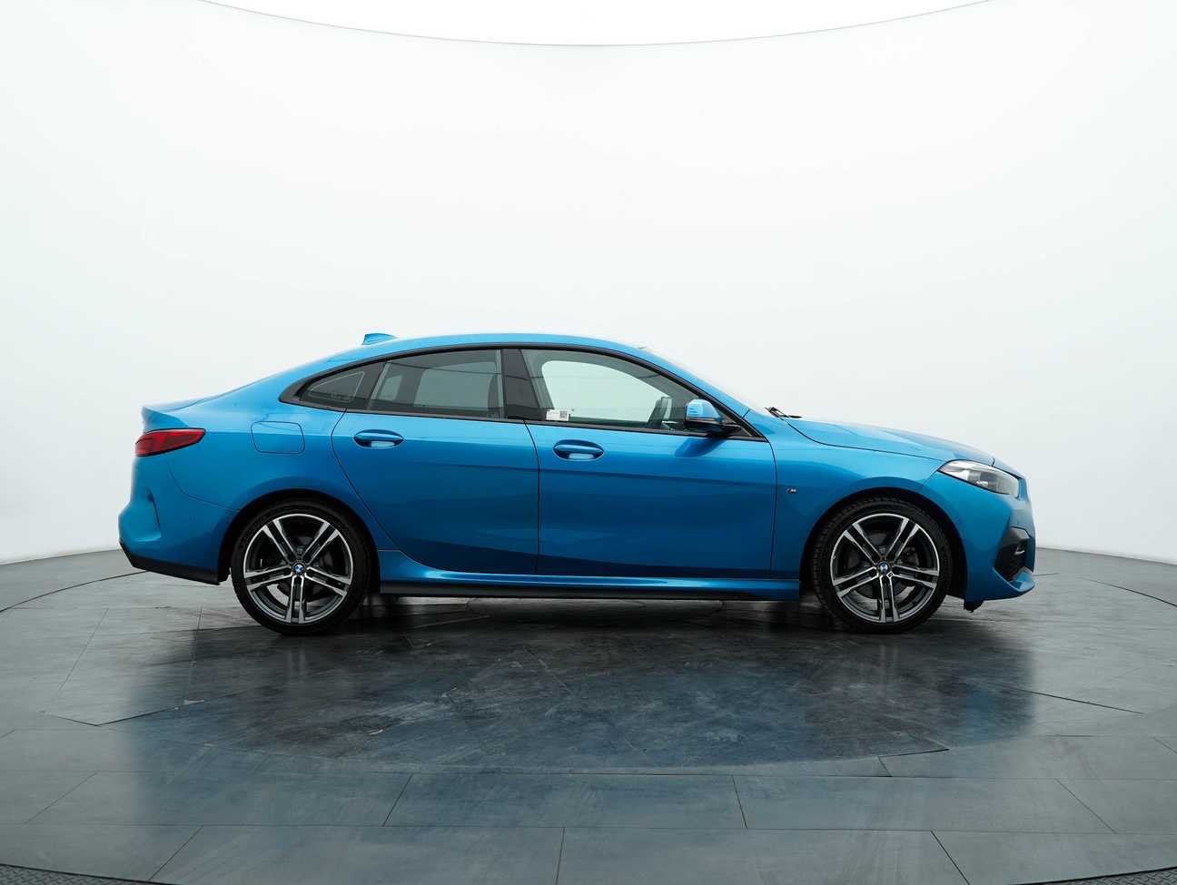 terpakai 2020 BMW 218i M Sport 1.5