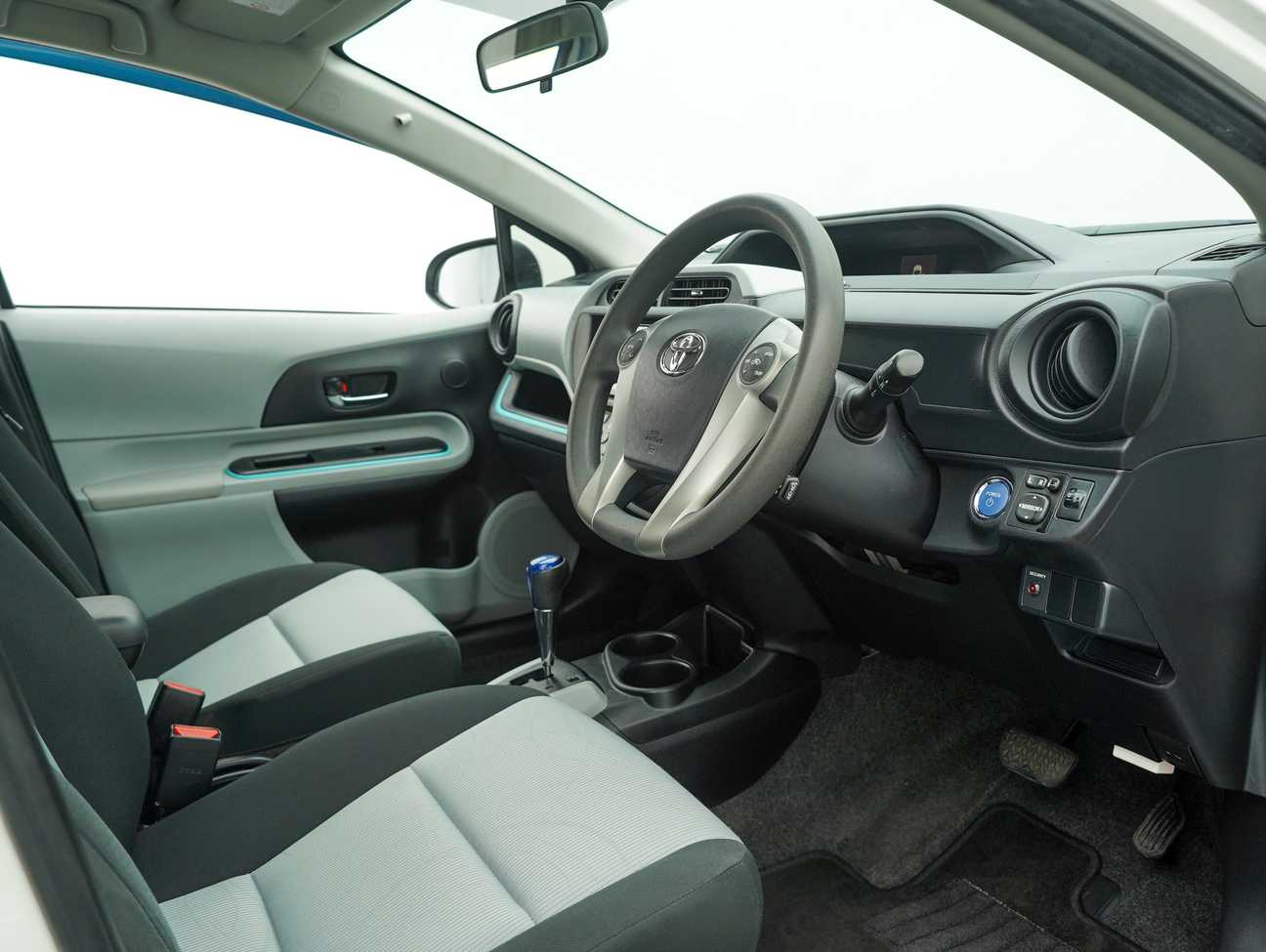 used 2013 Toyota Prius C Hybrid 1.5