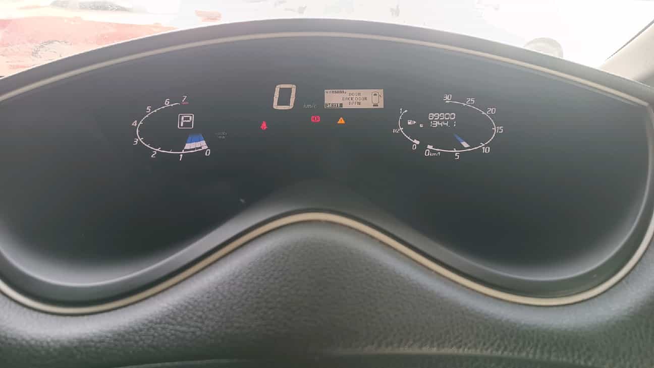 terpakai 2013 Nissan Serena S-Hybrid High-Way Star 2.0