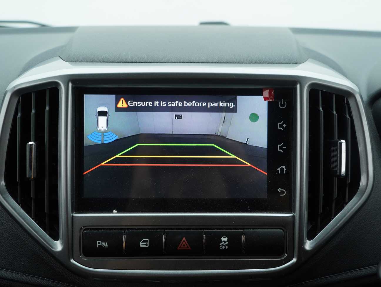 terpakai 2020 Proton Iriz Executive 1.6