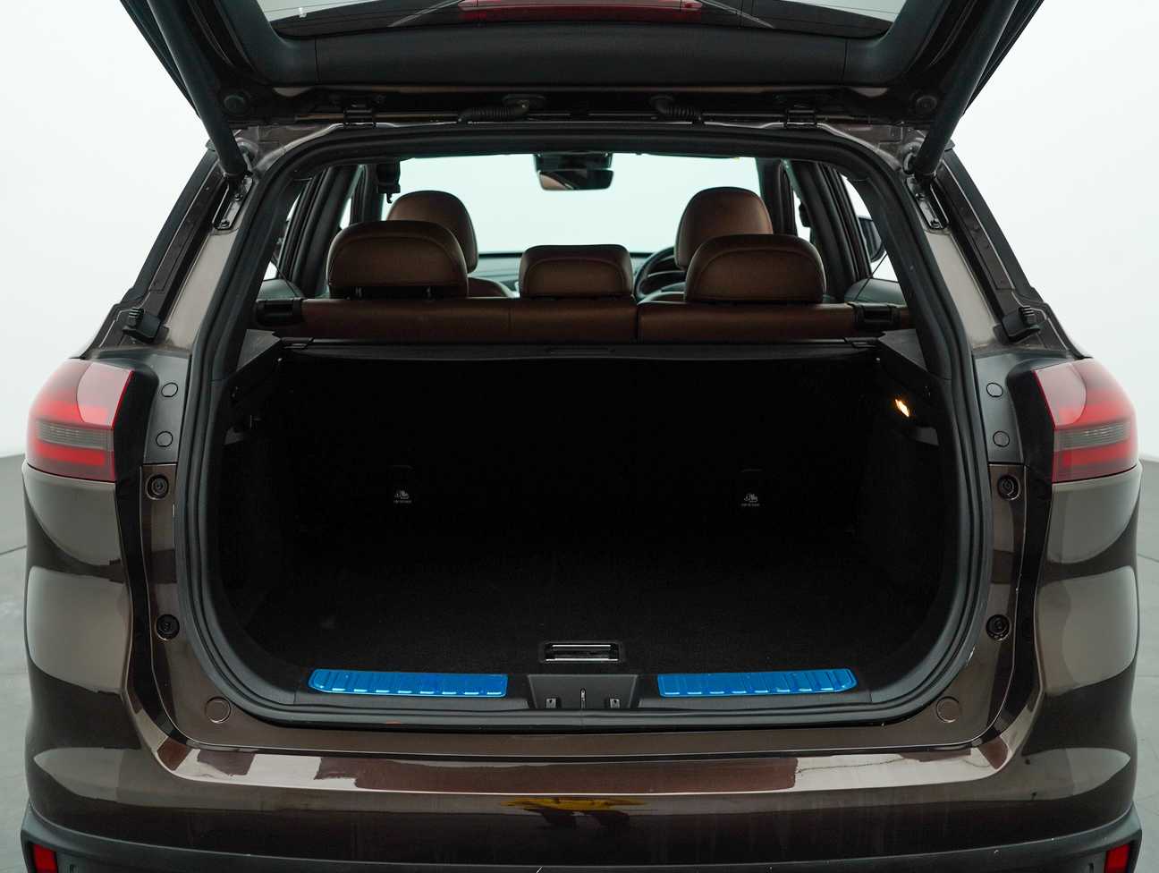 used 2022 Proton X70 Premium 1.5