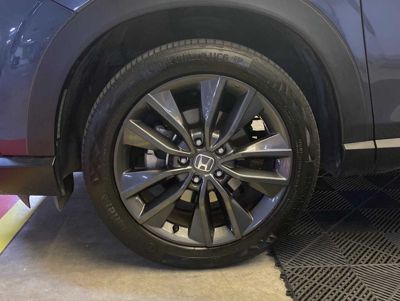 used 2024 Honda HR-V V 1.5