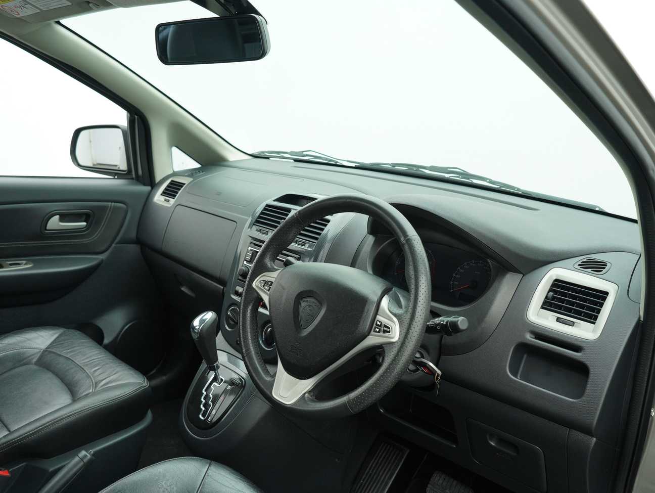 used 2015 Proton Exora Premium 1.6