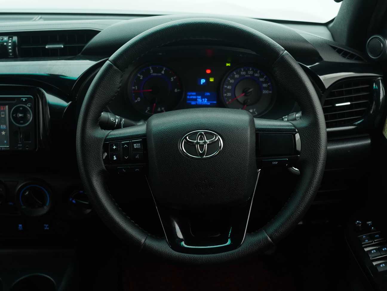 used 2017 Toyota Hilux G Dual Cab 2.4