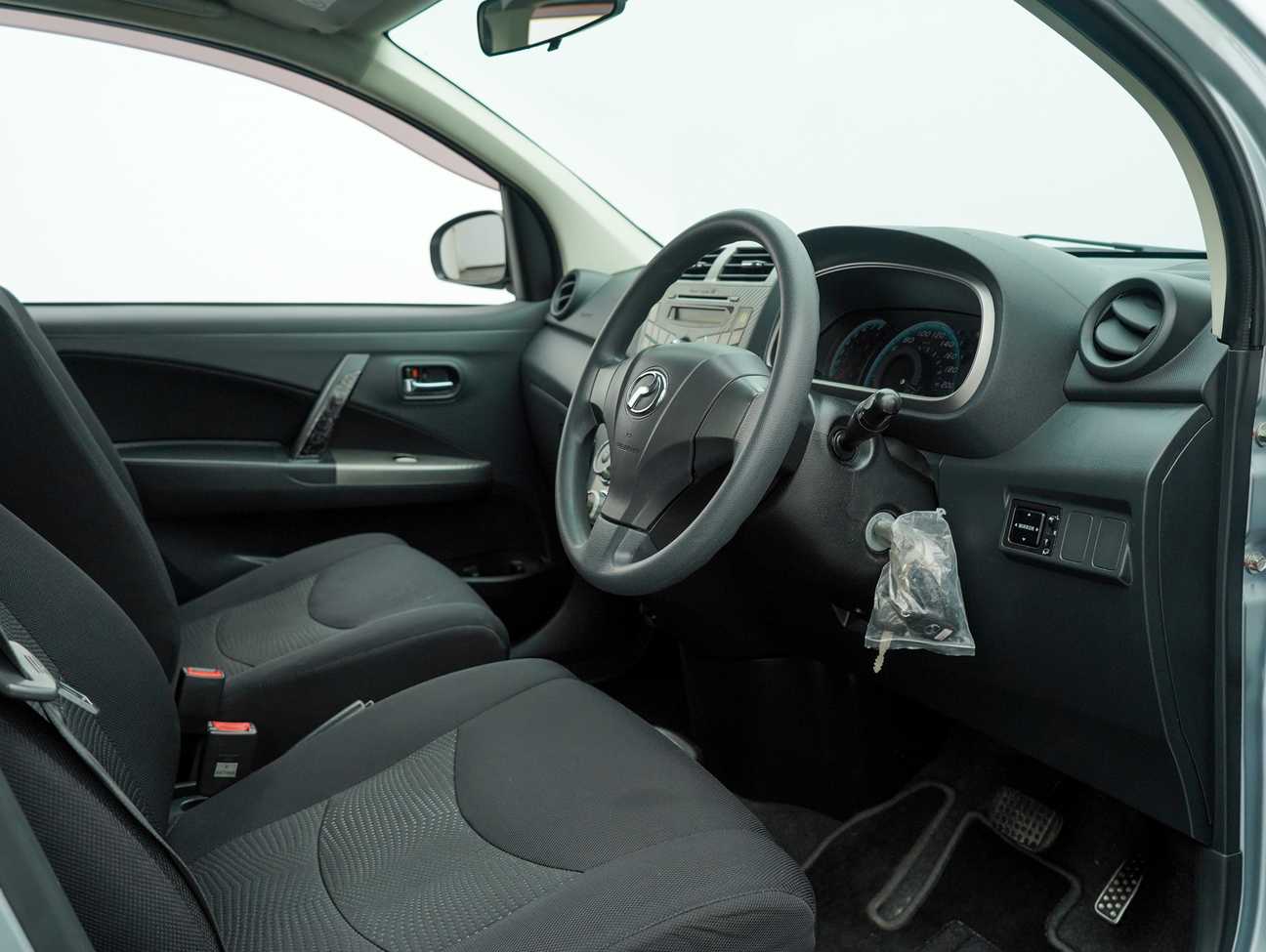 terpakai 2013 Perodua Myvi EZi 1.3