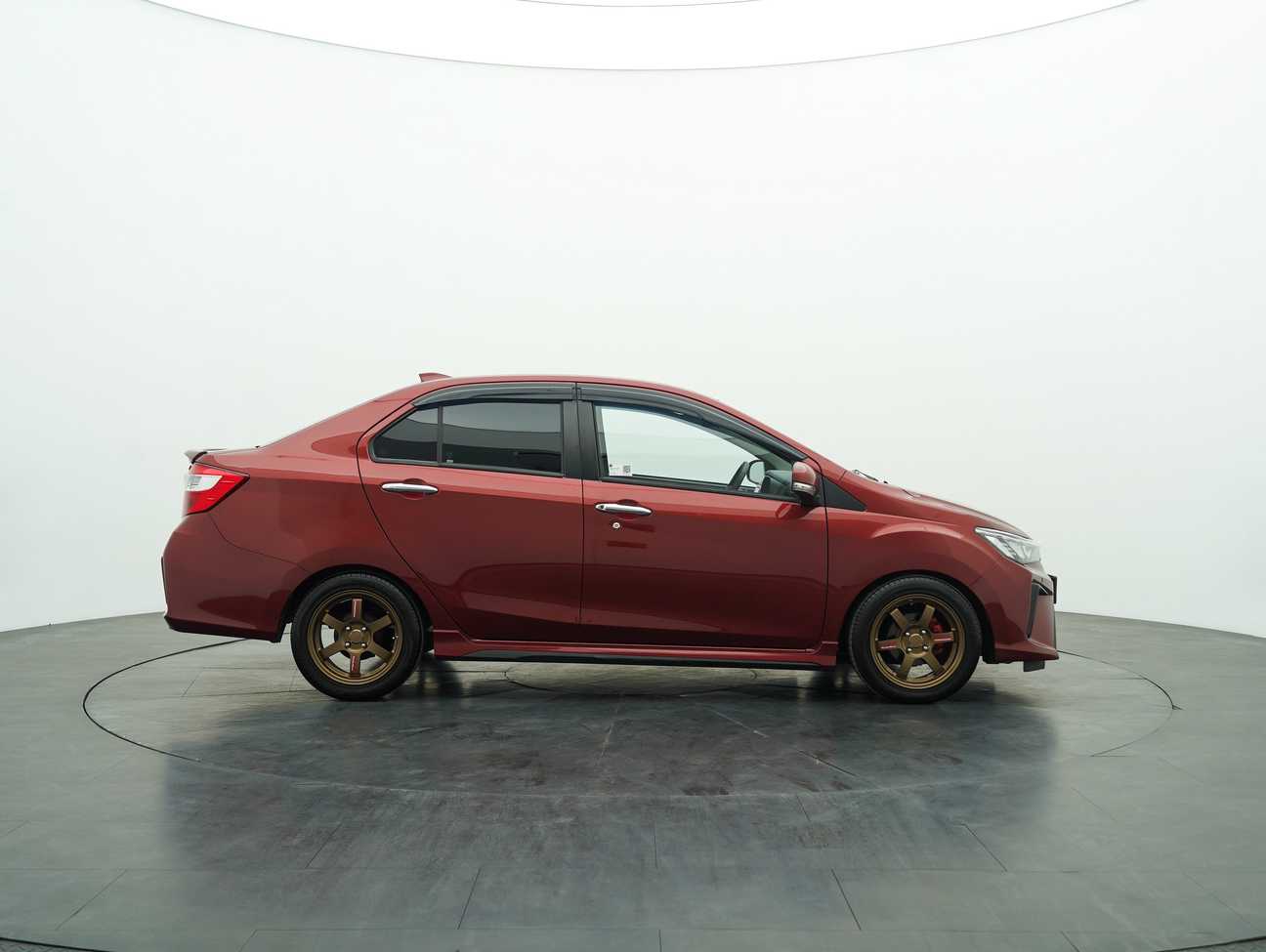 terpakai 2023 Perodua Bezza Advance 1.3