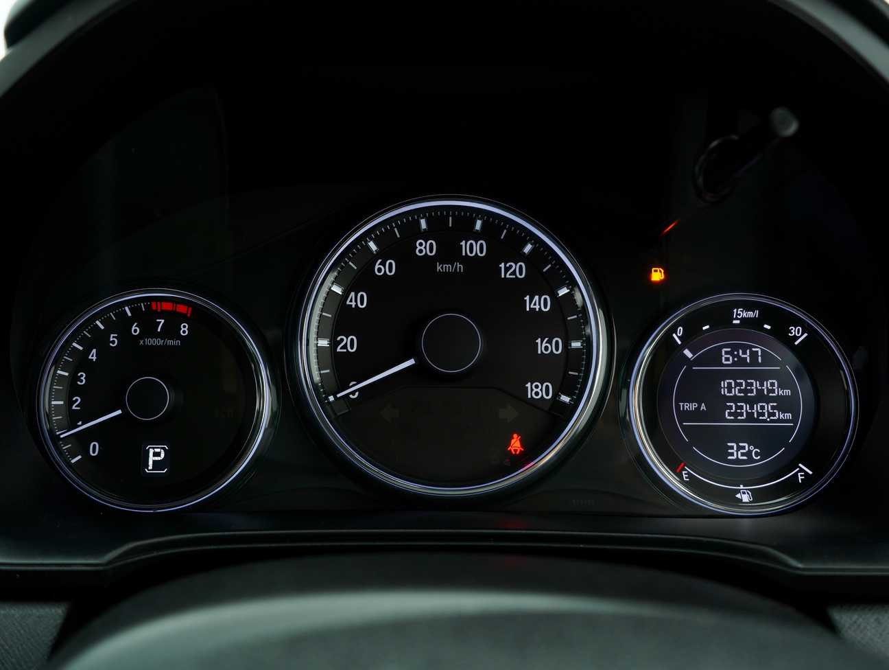 used 2018 Honda BR-V V 1.5