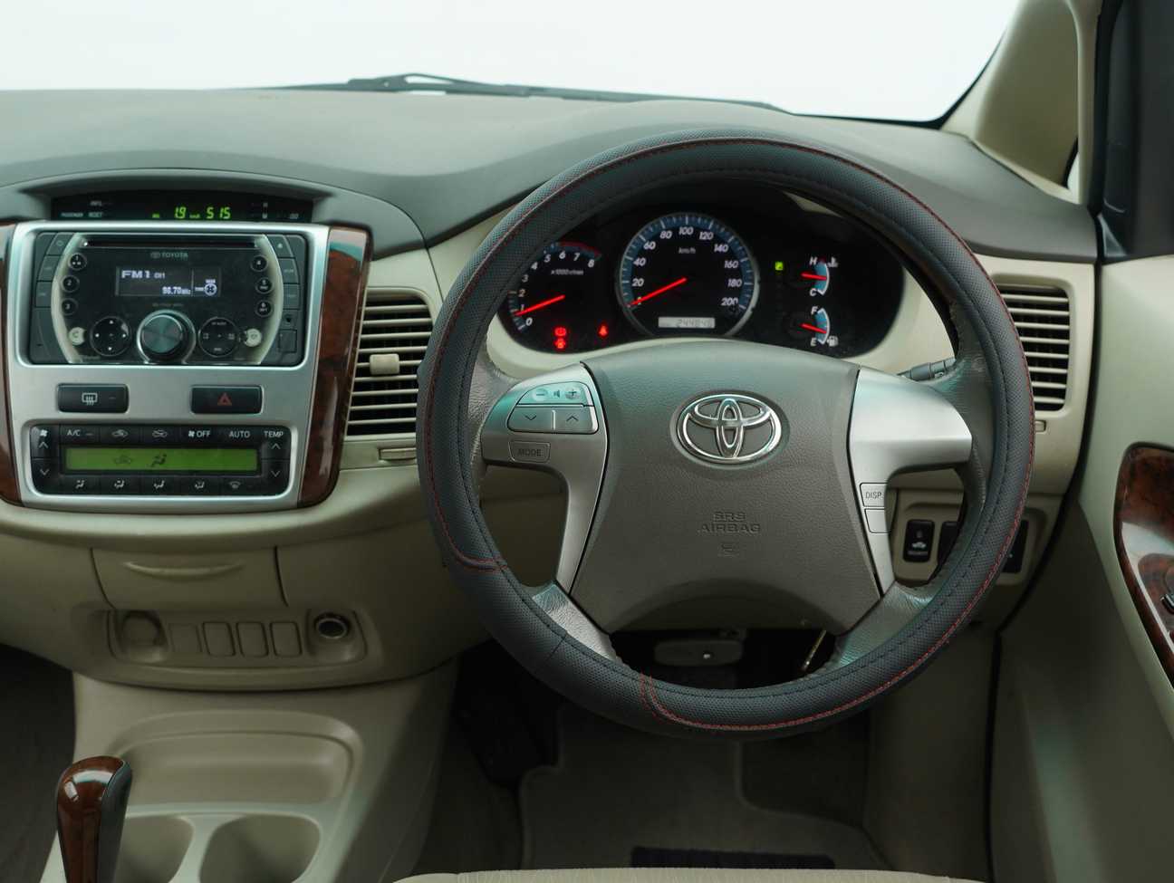 used 2012 Toyota Innova G 2.0