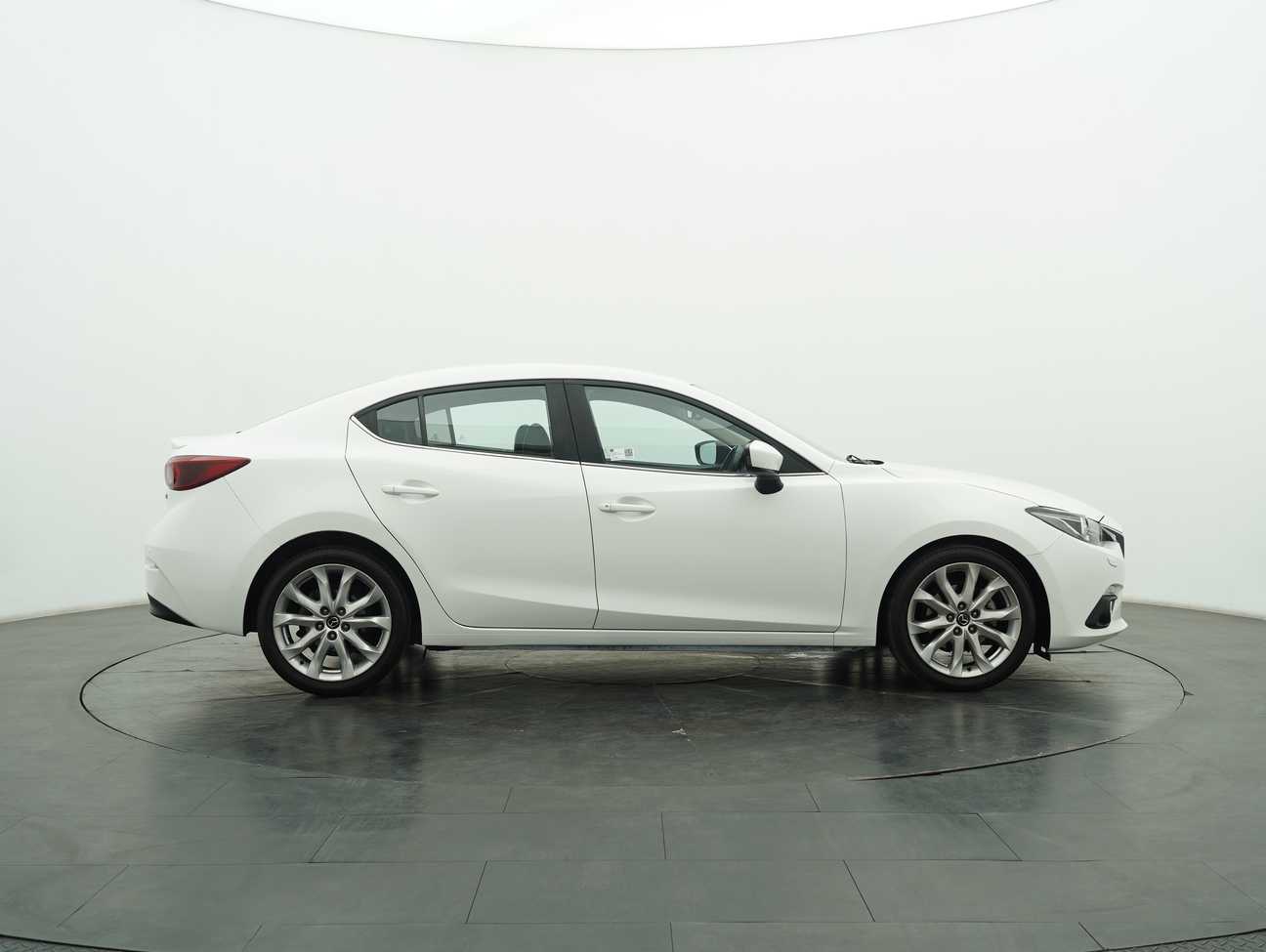 used 2016 Mazda 3 SKYACTIV-G High 2.0