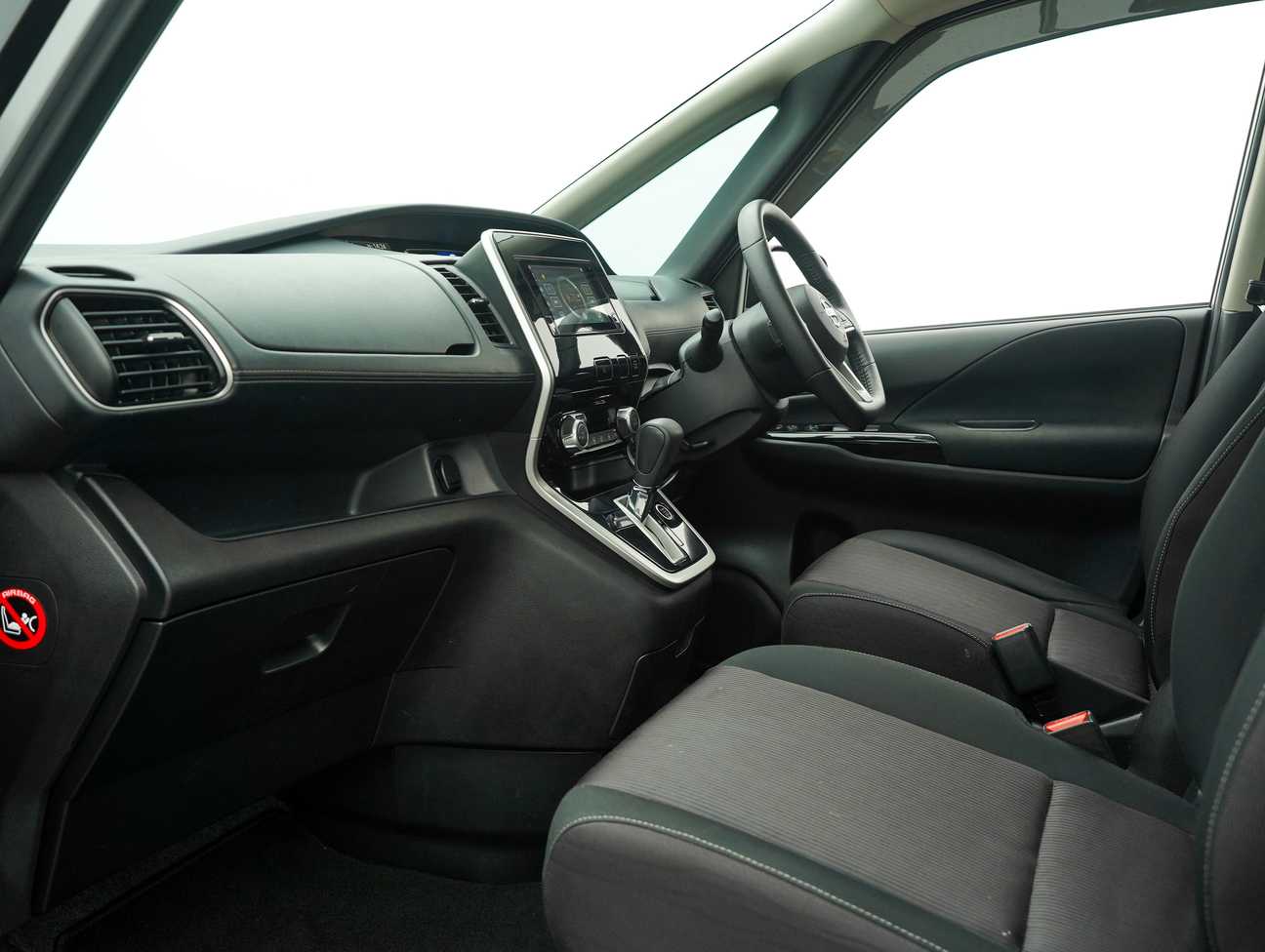 terpakai 2021 Nissan Serena S-Hybrid High-Way Star 2.0