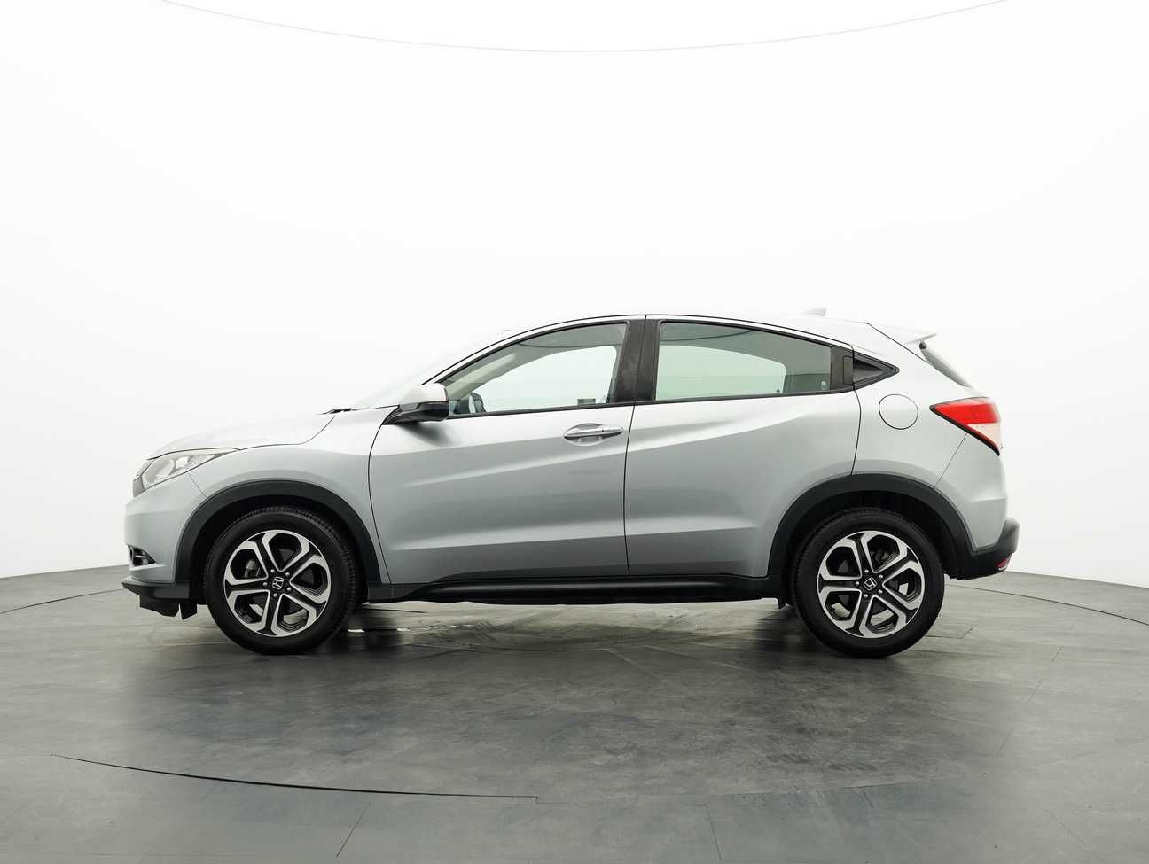 used 2017 Honda HR-V i-VTEC V 1.8