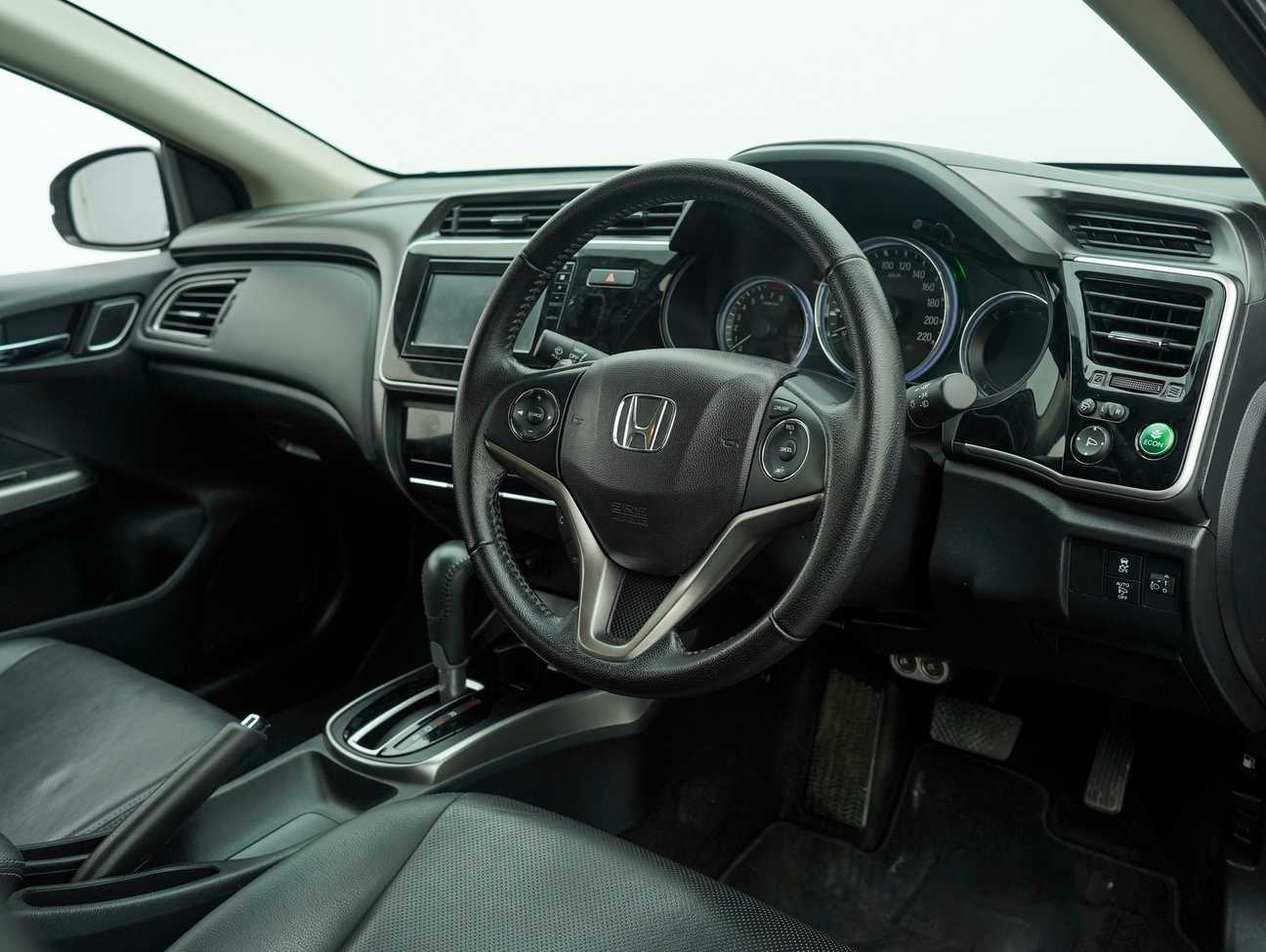 used 2017 Honda City V 1.5