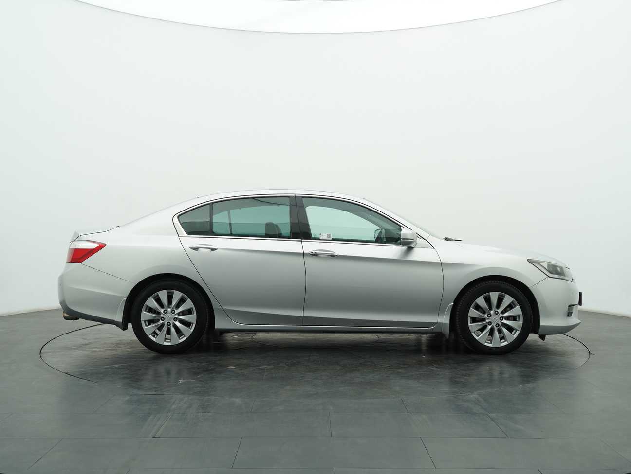 used 2014 Honda Accord VTi-L 2.0