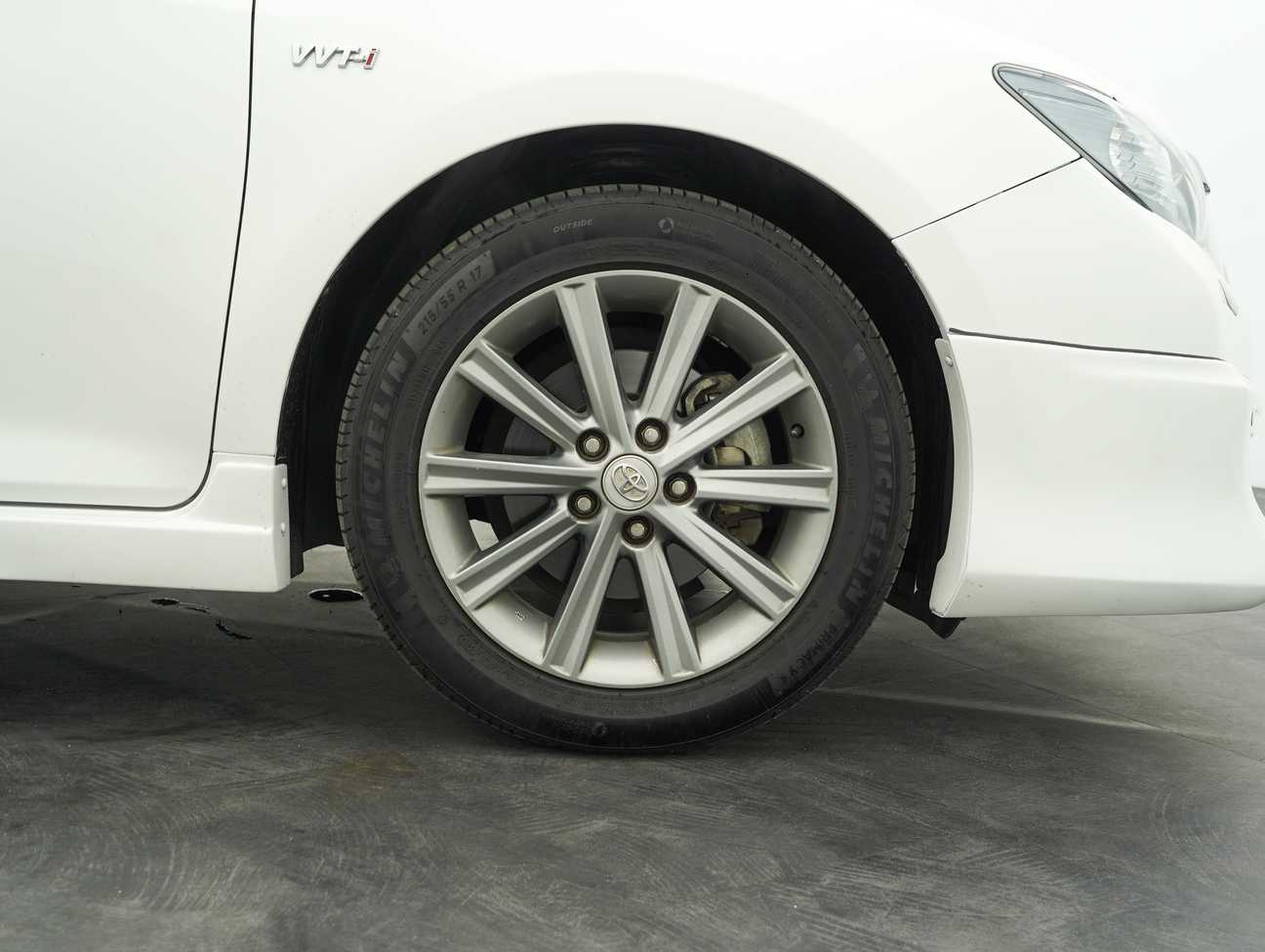 terpakai 2014 Toyota Camry G X 2.0