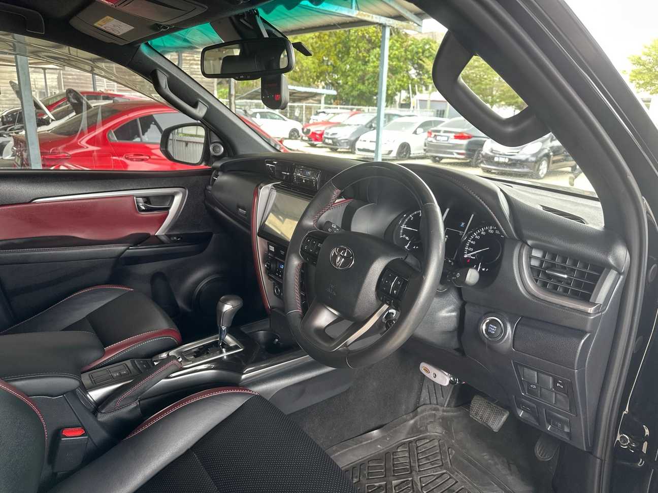 used 2023 Toyota Fortuner VRZ 2.8