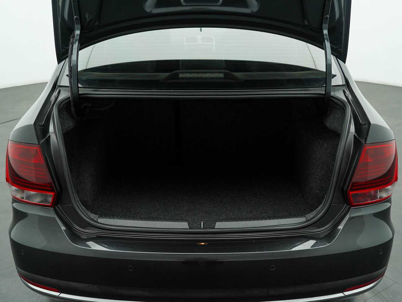 terpakai 2019 Volkswagen Vento TSI Highline 1.2