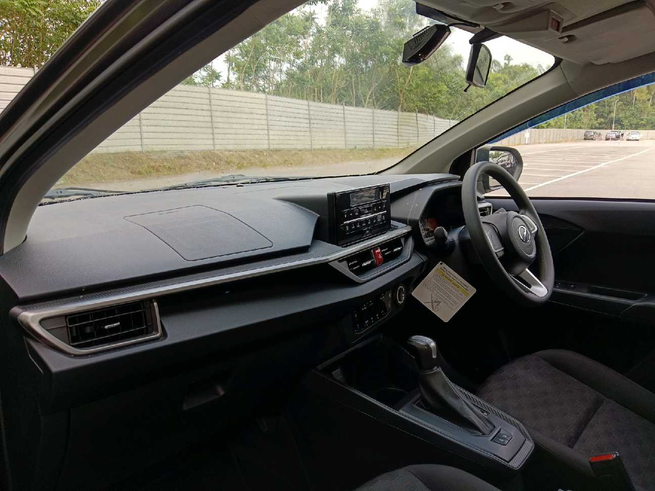 terpakai 2023 Perodua AXIA SE 1.0