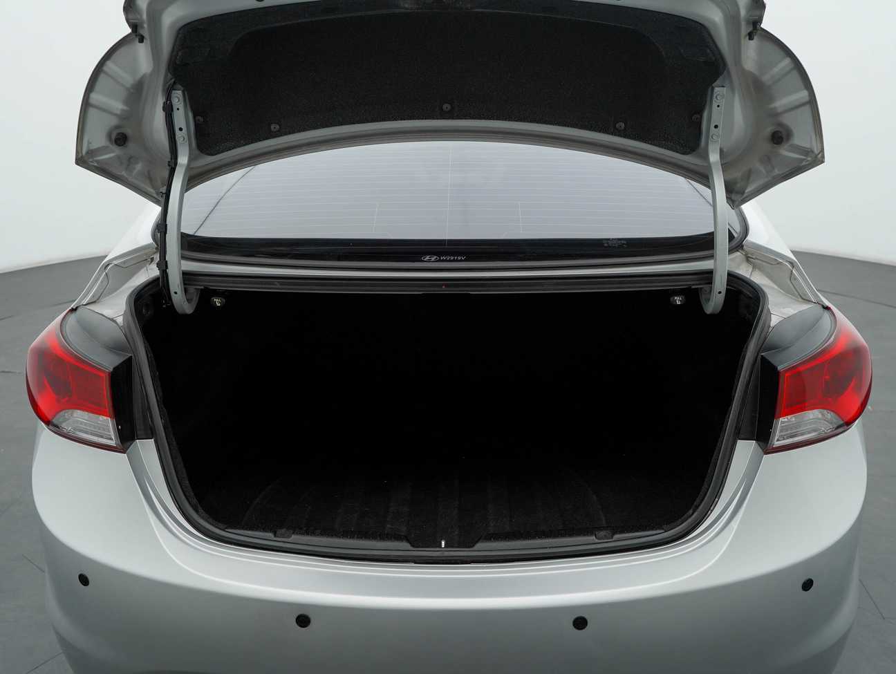 used 2014 Inokom Elantra  1.6