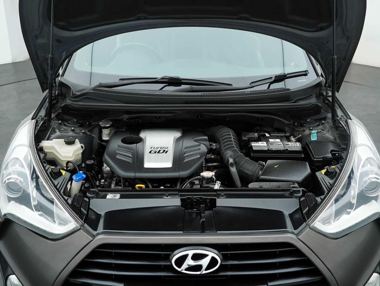 used 2015 Hyundai Veloster Turbo 1.6