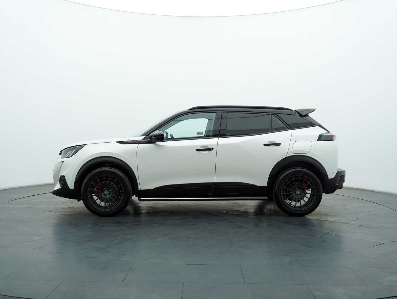 used 2022 Peugeot 2008 Allure 1.2