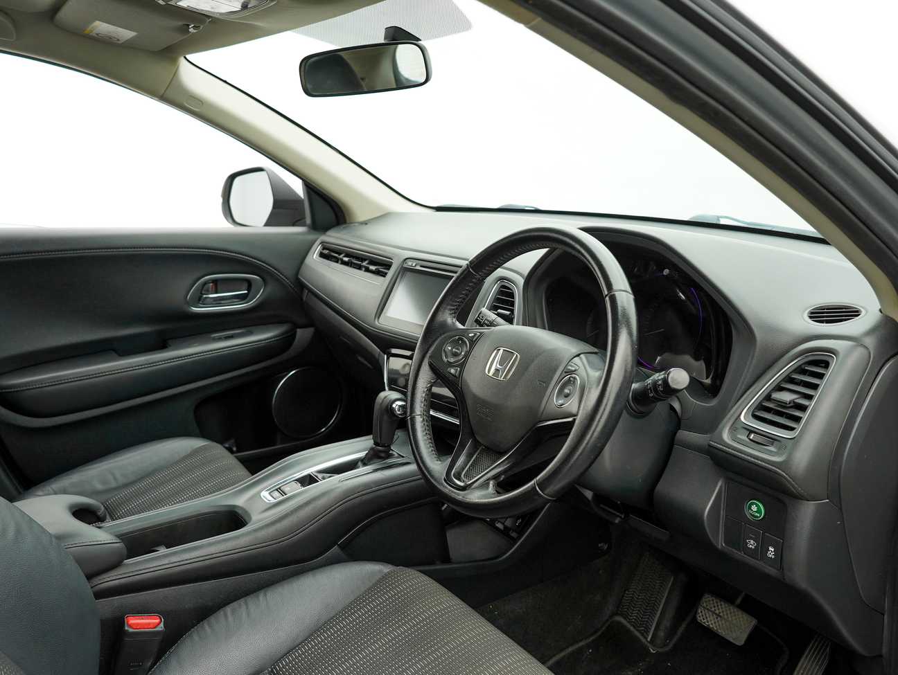 used 2015 Honda HR-V V 1.8