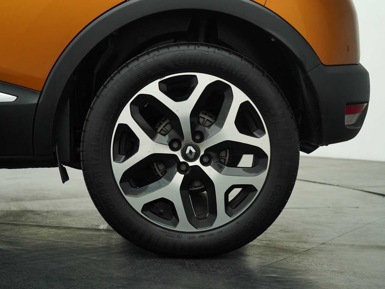 terpakai 2018 Renault Captur  1.2