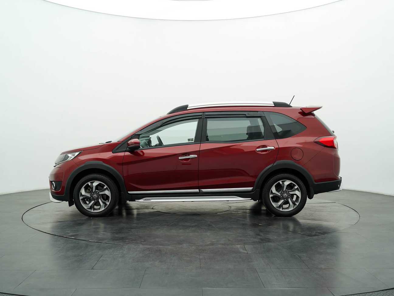 used 2017 Honda BR-V V 1.5