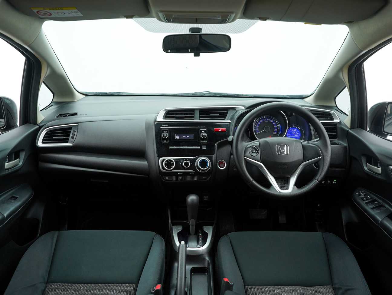 terpakai 2015 Honda Jazz E 1.5